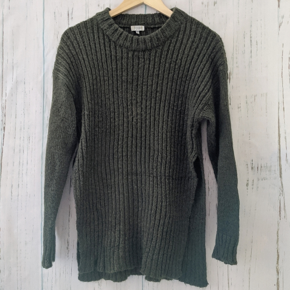 3/$20 Tobi Hi Lo Hem Green Knit Sweater
